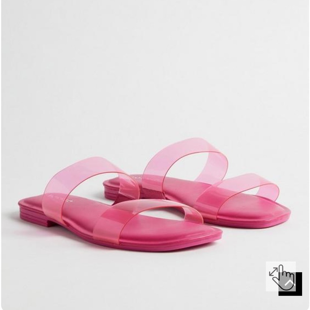 NWT TORRID LUCITE STRAPPY SANDAL PINK 9.5 9 1/2 WW SLIP ON